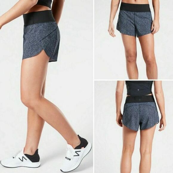 Athleta Run With It 3” Short Black & White - Size S - Picture 1 of 7